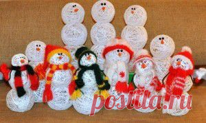 Снеговички из ниток