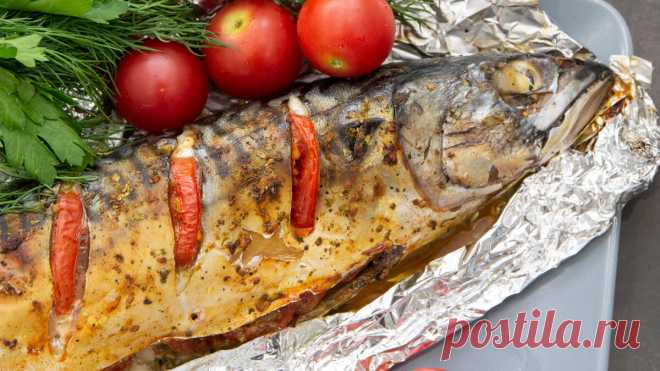 Любая рыба получается одинаково вкусной (мариную специальной смесью). Сегодня запекаем скумбрию. | Евгения Полевская | Это просто | Яндекс Дзен