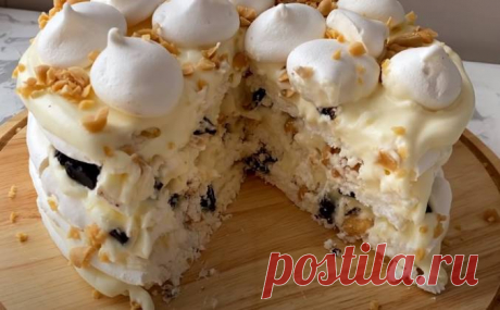 Торт Графские Развалины с безе, черносливом и орехами