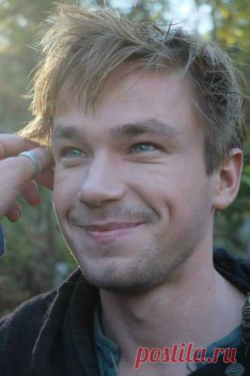Александр Петров