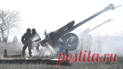 «ВС РФ расширяют зоны контроля»: в Генштабе назвали отражение контрнаступления ВСУ основной задачей года. В 2023 году основной задачей ВС РФ было отражение контрнаступления группировки ВСУ, костяк которой составляли подготовленные на Западе бригады. Об этом заявил глава Генштаба ВС РФ Валерий Герасимов в ходе брифинга для иностранных военных атташе. Он подчеркнул, что ВСУ в результате начавшегося 4 июня наступления понесли колоссальные потери, при этом так и не сумев преодолеть даже…