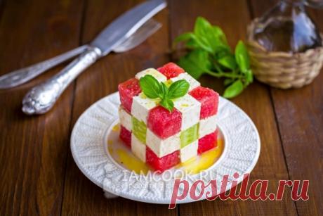 Салат из арбуза, огурцов и сыра фета — рецепт с фото пошагово