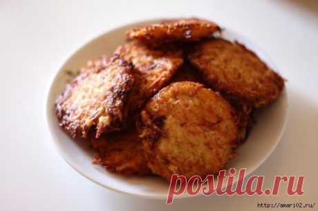 Драники с помидоркой..