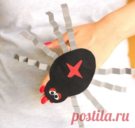 Паучок. Игрушка на руку