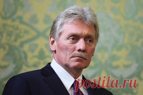 Песков порекомендовал уточнять в Минобороны информацию о самолетах ВС России. Пресс-секретарь президента России переадресовал в Минобороны вопрос о якобы сбитых украинцами самолетах Вооруженных сил России. Об этом сообщает ТАСС. «Я по-прежнему не смогу вам дать какую-то информацию, потому что все-таки это касается хода специальной военной операции и это прерогатива наших военных», — сказал он.