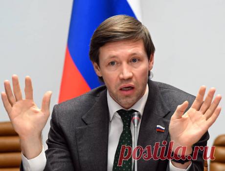 7-12-23--ЗА ПРОПУСК МОШЕННИЧЕСКИХ ЗВОНКОВ-Генпрокуратура с РКН готовят инициативу по отзыву лицензий у операторов.