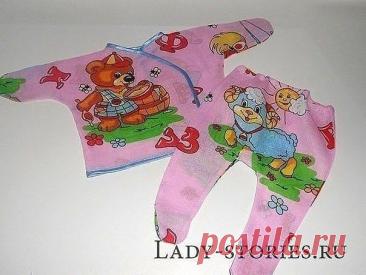 ​Как шить ползунки и распашонки Как шить ползунки и распашонки
Сегодня можно купить любое приданое для новорожденного, однако до чего же приятно сшить что-то малышу своими руками! С помощью этого мастер-класса каждая мамочка сможет сшить комплект – распашонку и ползунки, даже если до этого она ни разу не делала выкроек...