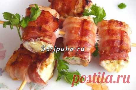 Куриный шашлычок в беконе