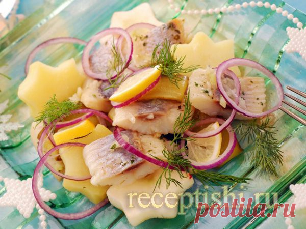 Салат из селедки с картошкой и луком новогодний | Кулинарные рецепты с фото на Рецептыши.ру