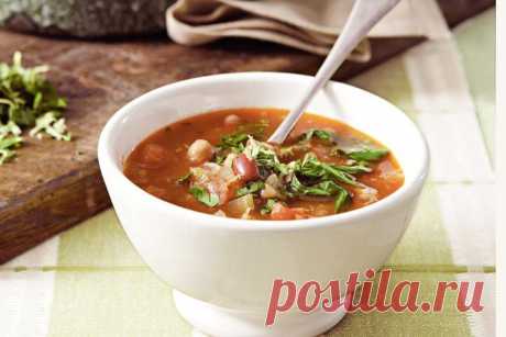Mixed bean & pancetta soup