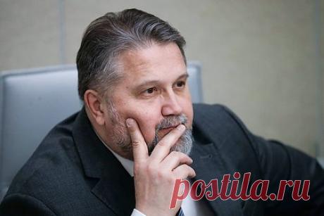 В Центробанке назвали главное разочарование года. Главным разочарованием уходящего года для Центробанка (ЦБ) стало недостаточное продвижение России в вопросе создания регулирования цифровых прав и валют. Об этом заявил заместитель председателя Алексей Гузнов, его слова приводит «Прайм». Речь идет в том числе о возможности их использования в международных расчетах.