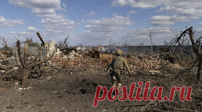Боец ВС России: ВСУ не взяли село Андреевка, оно полностью разрушено. Начальник разведки дивизии ивановских десантников с позывным Феникс заявил, что украинские войска не взяли село Андреевка в Донецкой Народной Республике, этот населённый пункт полностью разрушен. Читать далее