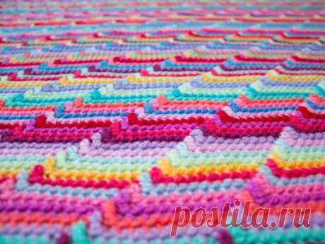 free pattern: groovy-ghan! - a creative being