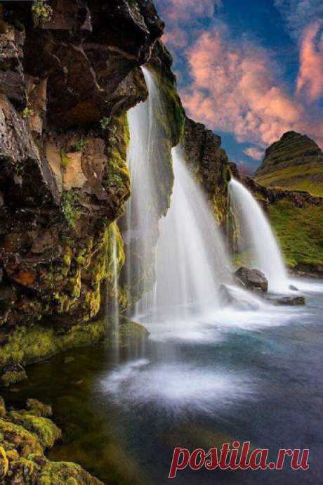 comfortspringstation:
“Iceland Waterfalls via Googleplus
”