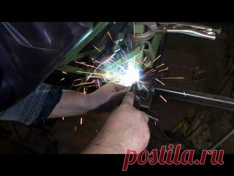 Верстак слесарный, мобильный, на колёсах.