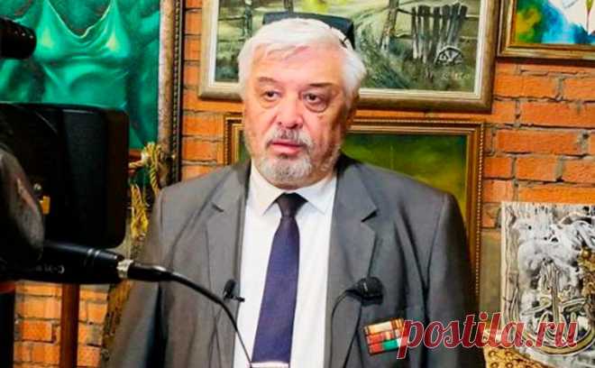СК попросил суд арестовать Баратова по делу о посте о яйцах и петухах. Следователи попросили суд арестовать президента межрегионального узбекского землячества «Ватандош» Усмана Баратова.