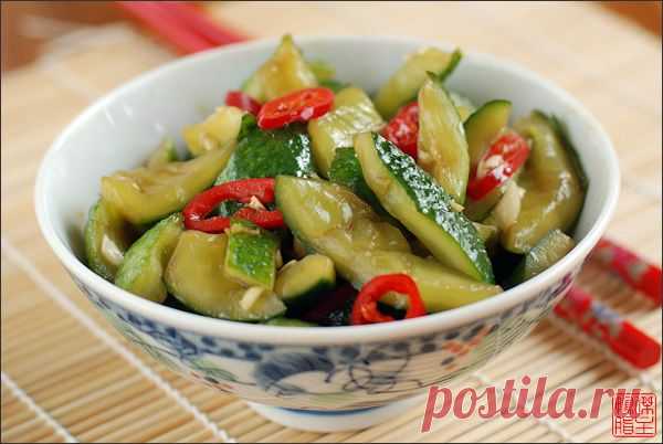 Простая и быстрая закуска: «битые огурцы» — Вкусные рецепты