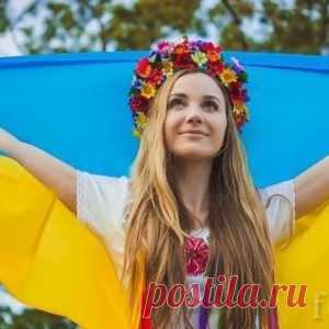 Відомий блогер прапором України поставив російських туристів на місце: в мережі сміються