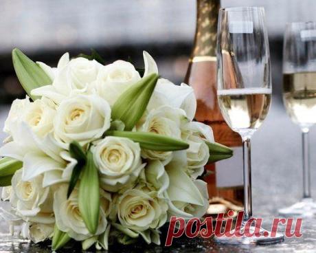 Умный муж не спрашивает у своей жены,что она хочет! Он знает!