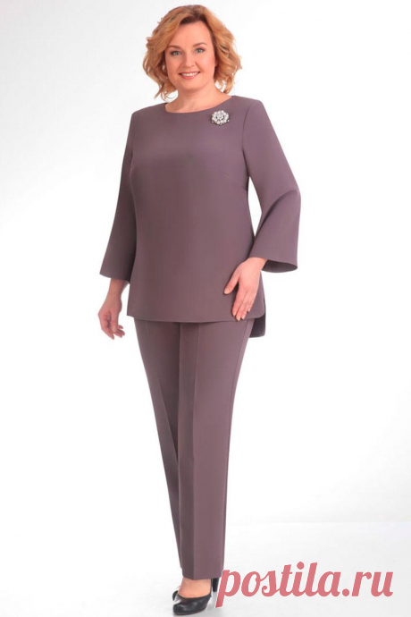 Костюмы для женщин 50 лет фото - модные фасоны