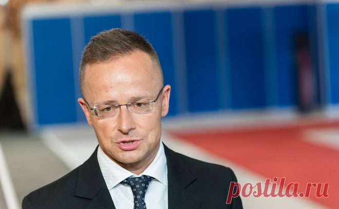 Венгрия заявила о бессмысленности новых пакетов антироссийских санкций. Будапешт выступает против новых санкций Евросоюза и не допустит наложения дополнительных ограничений на сотрудничество с Москвой в области энергетики и атомной промышленности.