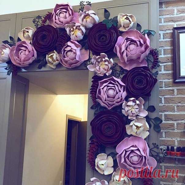 Есть ли тут кто из г. Кирова и сможет сделать цветы пионы и розы?