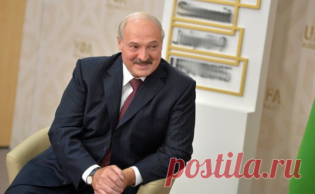 Слово «батька» у большинства ассоциируется с президентом Белоруссии Александром Лукашенко. Оно вошло в обиход во второй половине 1990-х годов. Существует даже версия, что первым называть себя батькой стал сам президент.