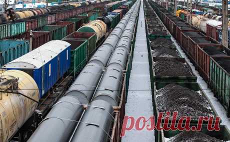 Пропускную способность Восточного полигона расширят до 270 млн т. Рабочая группа по определению параметров третьего этапа развития Восточного полигона одобрила согласованные предложения РЖД и грузоотправителей по дополнительным мероприятиям развития Байкало-Амурской (БАМ) и Транссибирской (Транссиб) железнодорожных магистралей.