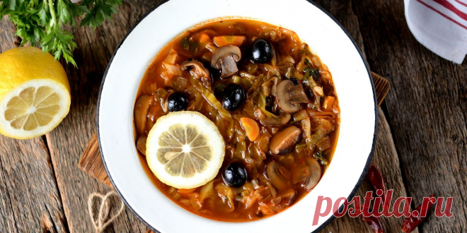 Постная солянка с шампиньонами - Лайфхакер