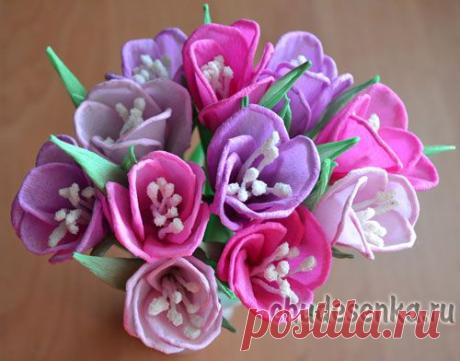 Крокусы из гофрированной бумаги