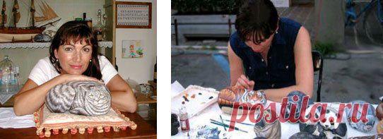 Животные на камне..