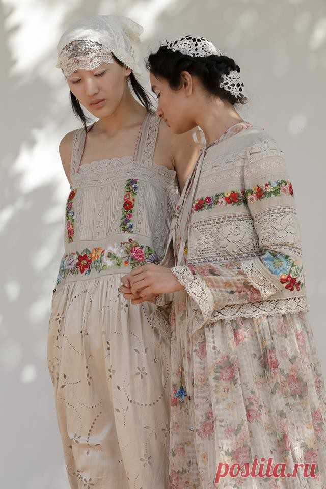 Aneeth Arora Of Péro Unveils Spring-Summer 2018 Collection | by FashGroupe | Medium