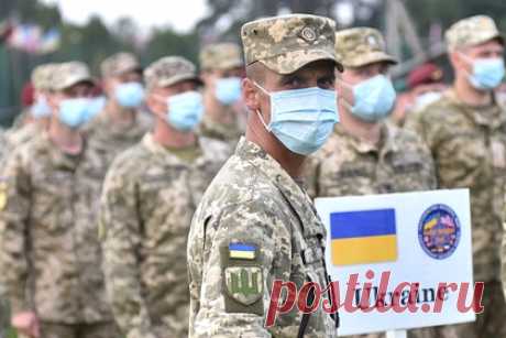 Стало известно о полном переключении украинской разведки на Россию. Директор Центра анализа стратегий и технологий (ЦАСТ) Руслан Пухов рассказал о полном переключении украинской военной разведки на Россию, Белоруссию и самопровозглашенные Донецкую и Луганскую народные республики (ДНР и ЛНР). «После 2014 года фокус полностью сместился», — пояснил эксперт.