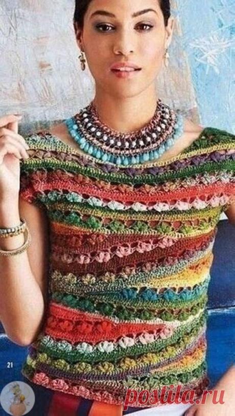 Интересный разноцветный топ Интересный разноцветный топИнтересный разноцветный топ выглядит как эксклюзивная вещь из бутика.На самом деле на него можно пустить завалявшиеся остатки пряжи.Творите и делайте себя и окружающих капельку счастливее.