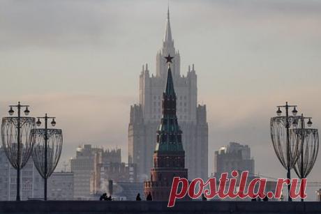 МИД России анонсировал вызов посла Израиля из-за неприемлемых высказываний. Посол Израиля в Москве Симона Гальперин будет вызвана в МИД России в связи с неприемлемыми антироссийскими высказываниями в ходе интервью газете «Коммерсантъ». В интервью она заявила, что Россия слишком поздно осудила октябрьское нападение ХАМАС на Израиль и при этом не объявила его террористической организацией.