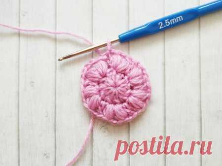 Красивый берет к весне крючком