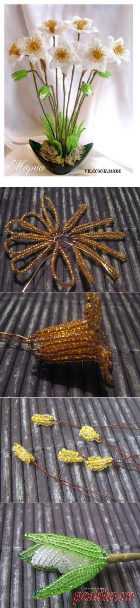 Нарциссы из бисера
