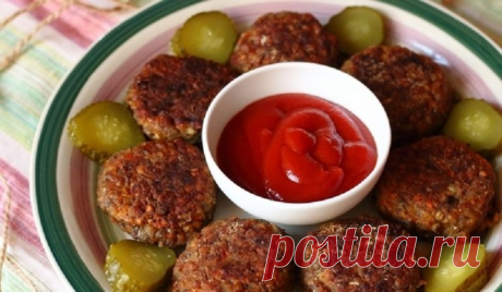 Котлеты из гречневой крупы: с сочными овощами и без мяса