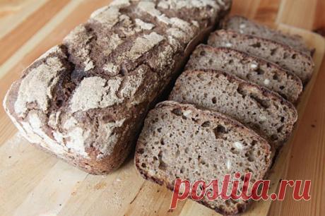 5 рецептов закваски для хлеба / Готовим дома, местная еда, рецепты Уже больше года мы не покупаем хлеб, а выпекаем его дома в обычной духовке. Замес и выпечка хлеба занимает у нас очень немного времени и это уже вошло в привычку. Самым главным и кропотливым является приготовление закваски. И у каждого есть свой рецепт ее создания. Предлагаем вашему вниманию несколь