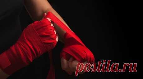 Сестра Рахмонова не сможет принять участие в Dana White&amp;#039;s Contender Series. Сора Рахмонова, сестра казахстанского бойца UFC Шавката Рахмонова, снялась с шоу Dana White's Contender Series 64 из-за травмы. Читать далее