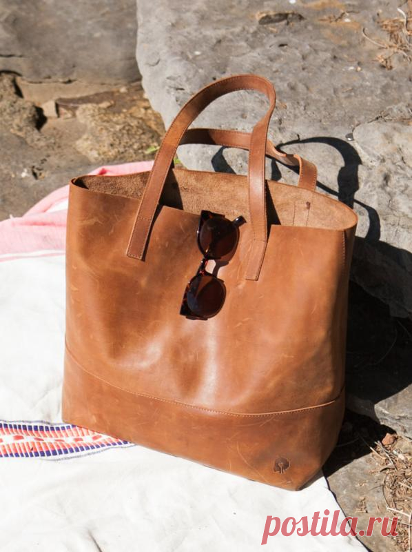 The leather tote that feels divine, and so will you