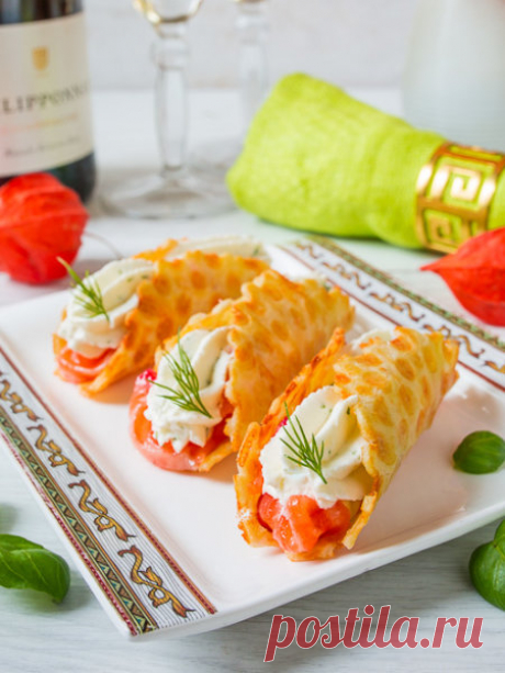 Рецепт сырных трубочек с лососем и сырным кремом на Вкусном Блоге