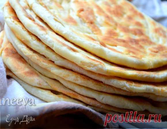 Шткар фу (Лезгинский слоеный хлеб). Ингредиенты: мука, сливочное масло, растительное масло Рецепт увиден в журнале "Школа Гастронома".