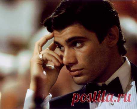 Стивен Бауэр (Steven Bauer)
- 2 декабря, 1956