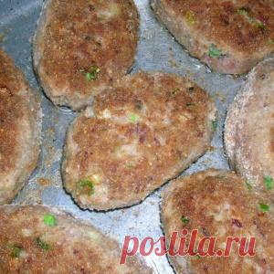 Два мордоворота из крутого джипа решили пописать на старенький ВАЗ. Ну, пописали... - МирТесен