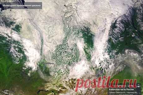 Роскосмос показал заснеженный Новосибирск из космоса - Life Идеи фото: t.me/roscosmos_gk © ГлагоL Госкорпорация «Роскосмос» опубликовала снимок со спутников «Электро-Л» и «Арктика-М», которые засняли выпадение снега в