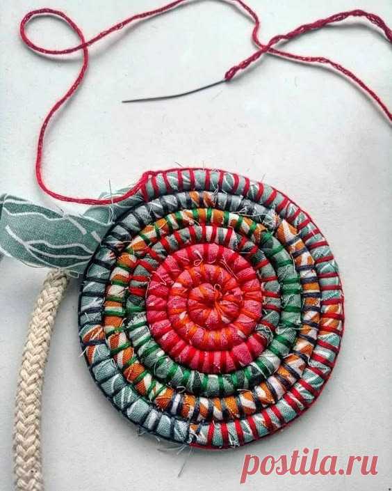 Pin page