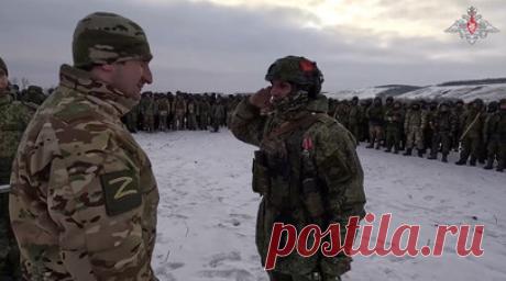 Бойцов танковой дивизии группировки войск «Запад» наградили в зоне СВО. Боевые государственные и ведомственные награды вручили отличившимся в зоне проведения СВО артиллеристам, мотострелкам, танкистам, медикам и связистам танковой дивизии 1-й гвардейской танковой армии группировки войск «Запад». Читать далее