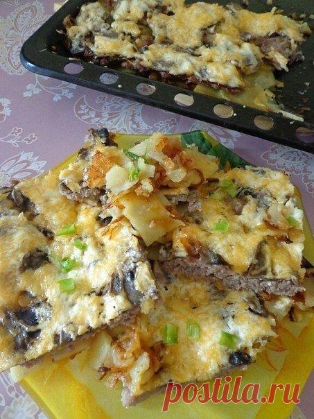 Самая вкусная и простая запеканка.

В этом блюде фарш, запекаясь, даёт сок, который полностью пропитывает картофель — получается такая вкуснятина, попробуйте!

Ингредиенты:
Expand text…