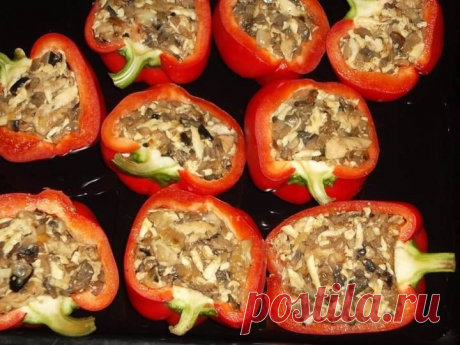 Перцы,фаршированные курицей и грибами.Пошаговый рецепт - Простые рецепты Овкусе.ру